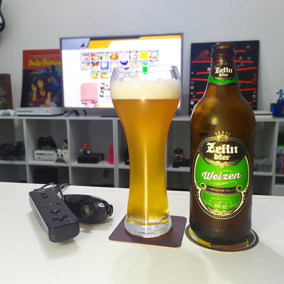 Pack Tua Ceva, provando a Weizen da ZeHn Bier e jogando Super Smash Bros Brawl