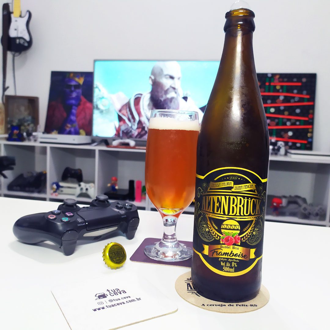 Forças em sinergia, provei a Dubbel Brut Framboise da Altenbrück jogando God of War