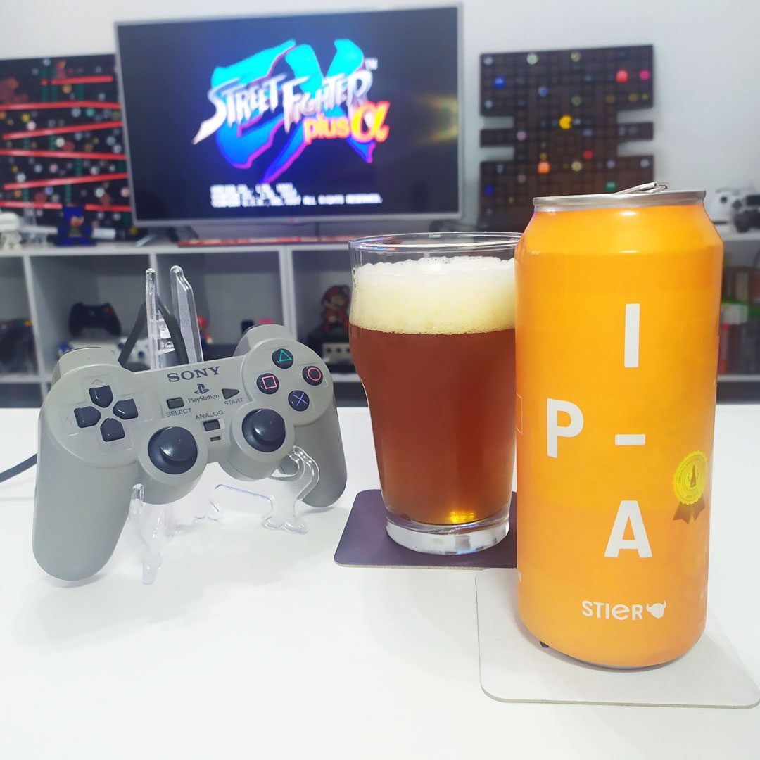 Provando a IPA da Cervejaria Stier, com Street Fighter Ex Plus Alpha