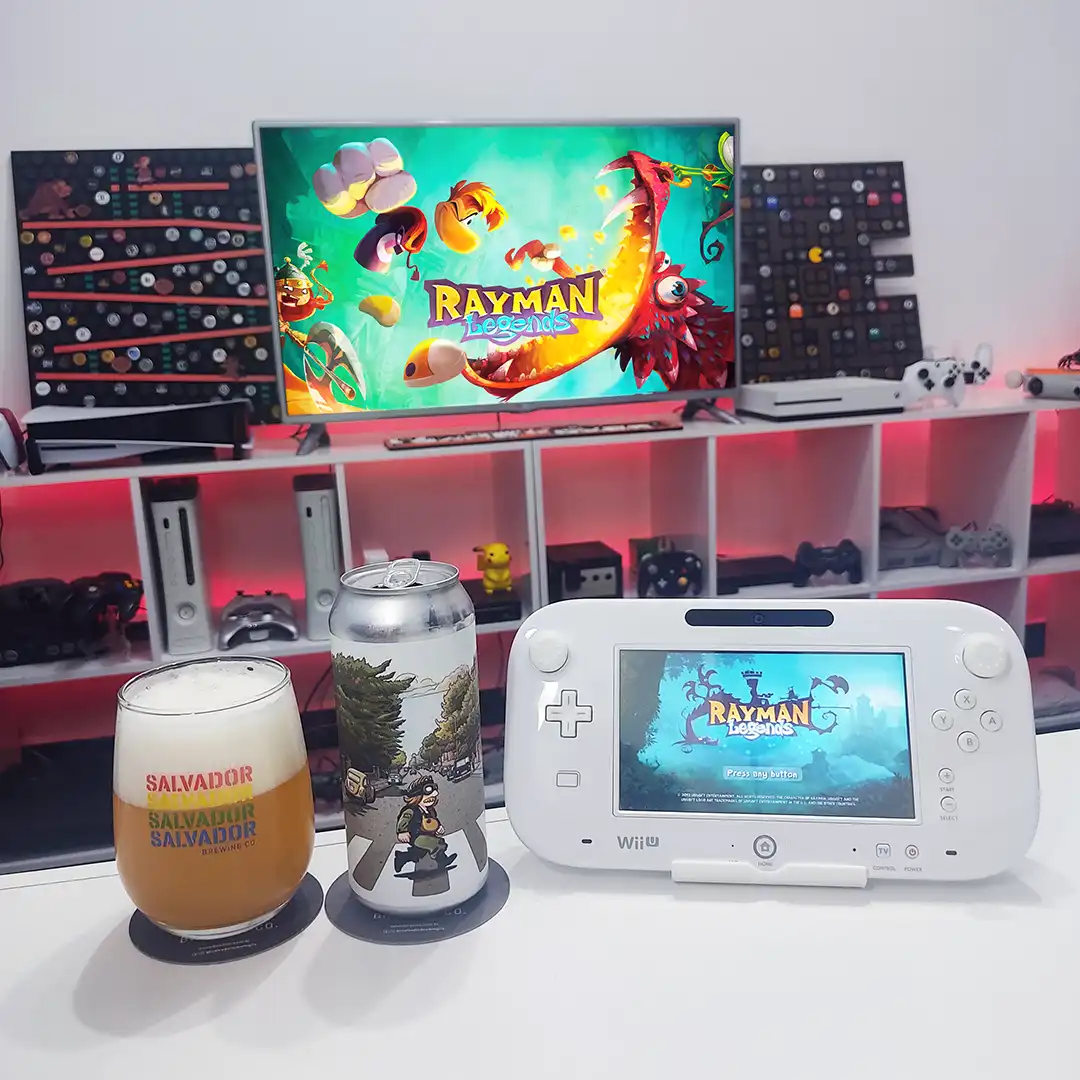 Rayman Legends no Wii U com Here Comes the Gerônimo, uma Double NE IPA direto do Clube da Cervejaria Salvador