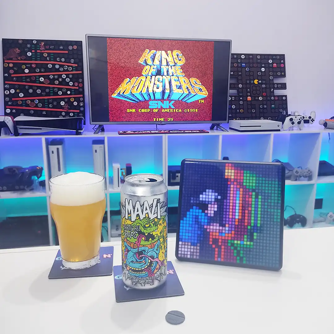 Maali Thats all hops uma Double NE IPA com King of the Monsters de Arcade