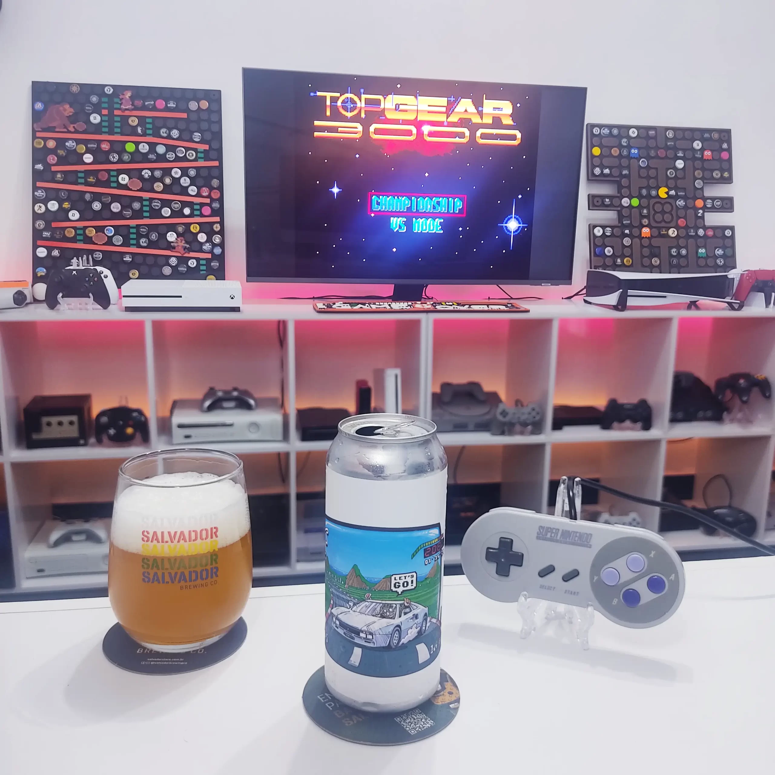 Top Gear do Clube da Salvador, uma American IPA, com Top Gear 3000 para SNES