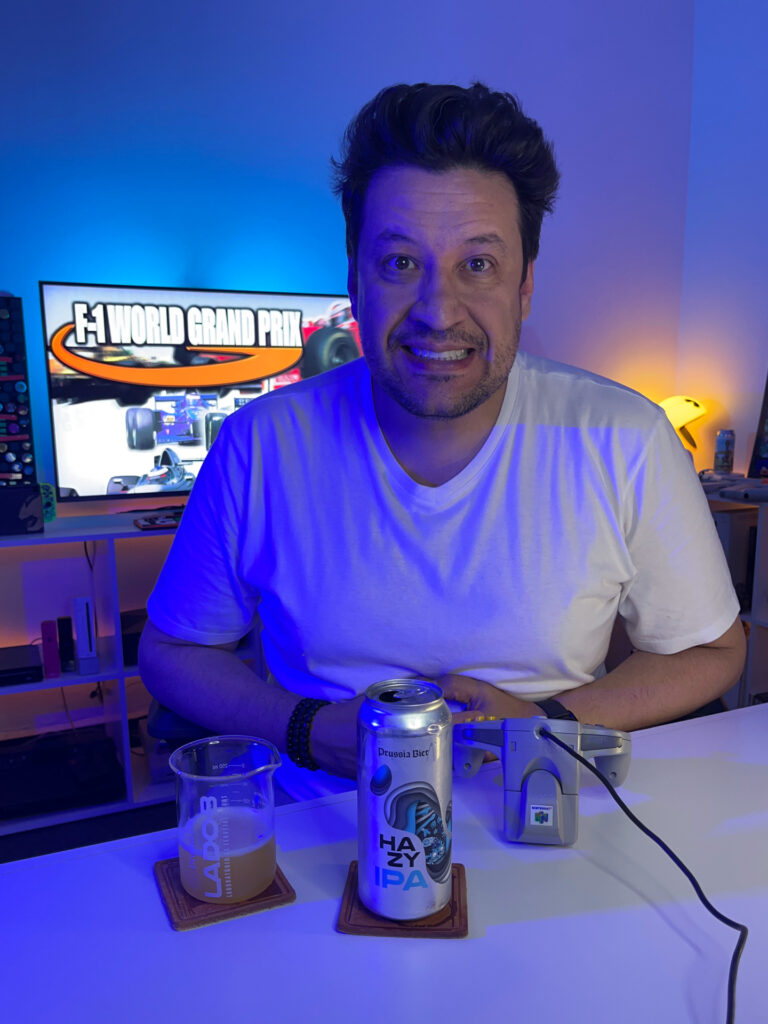 A Hydra, a Hazy IPA do Clube Lado B da Prussia com F1 World Grand Prix no N64