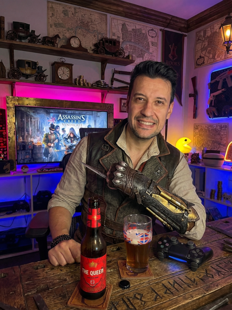 Cerveja The Queen English ESB da Caixa da Alegria ao lado de Assassin's Creed Syndicate