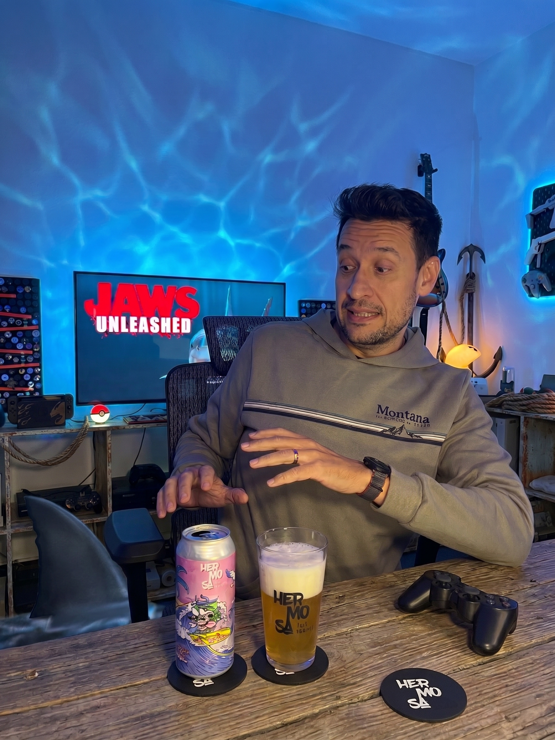 Jaws Unleashed no PlayStation 2 com a American IPA da Hermosa Beer Co.