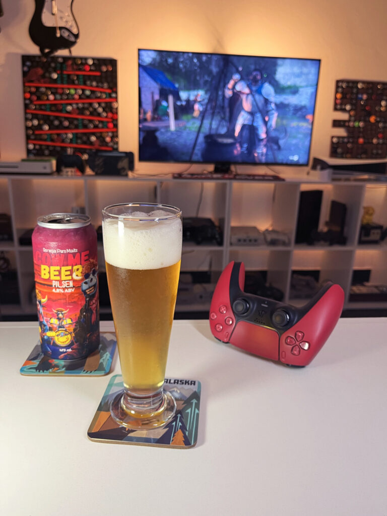 Cerveja Cow Me Beer, da Cervejaria Sigilo Total, e Crimson Desert, jogo do PS5.