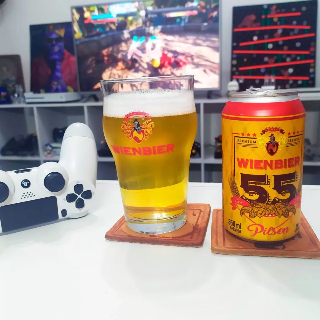 Provando a Pilsen da Wienbier, chegando na rinha de galos em Far Cry 6